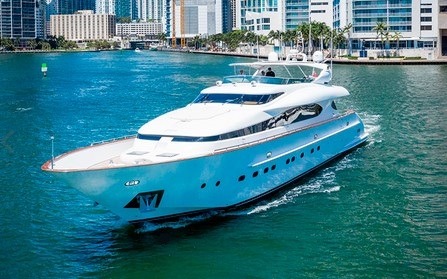 Maiora 110 for rent in Miami for tours, parties, events and celebrations.