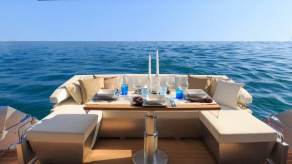 VIP CUSTOMIZED SERVICE - TAYLOR MADE We are here to please you in whatever you desire! Enjoy the best experiences, your wishes are fulfilled with Yachts N' Roses: Yacht Charter in Miami, Florida.